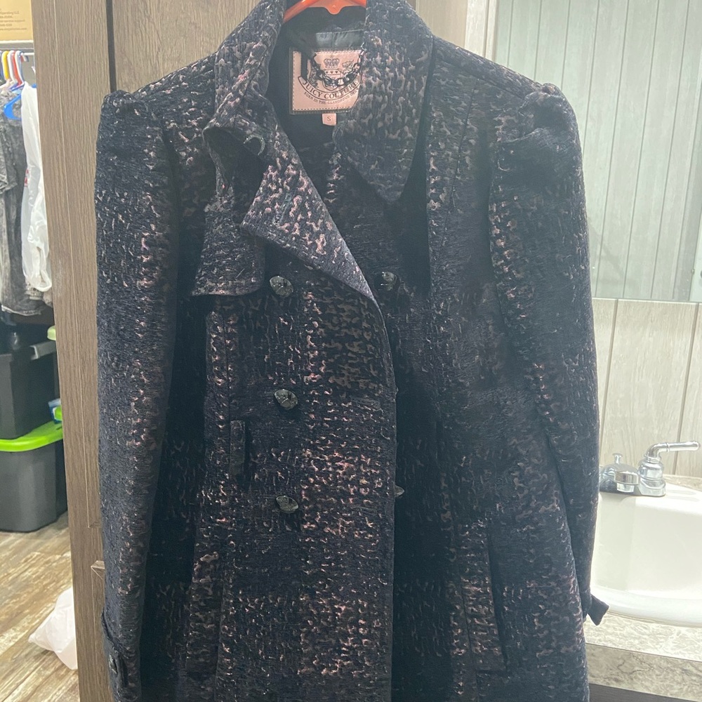 Velvet Jacket - Picture 2 of 6